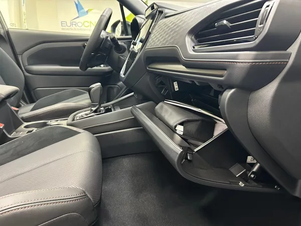 Subaru Forester 2.0 Touring 2025 4x4 nové | Zá - foto 38