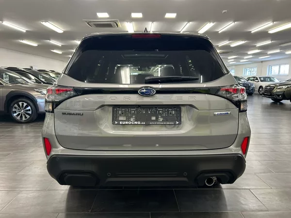 Subaru Forester 2.0 Touring 2025 4x4 nové | Zá - foto 6