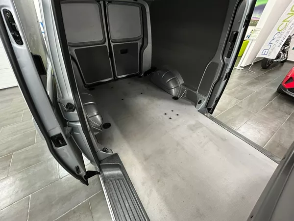 Volkswagen Transporter T5 L2 CNG/benzín | Záruka - foto 11