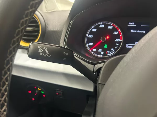Seat Arona 1.0 TGI MAN Style 2020 | Záruk - foto 28