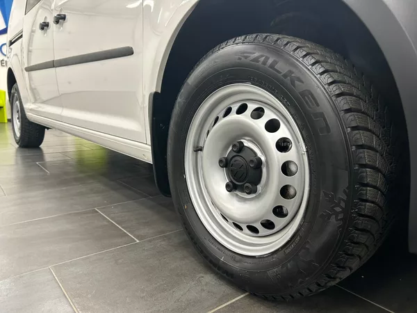 Volkswagen Caddy 1.4TGI Maxi Skříň | Záruka - foto 14