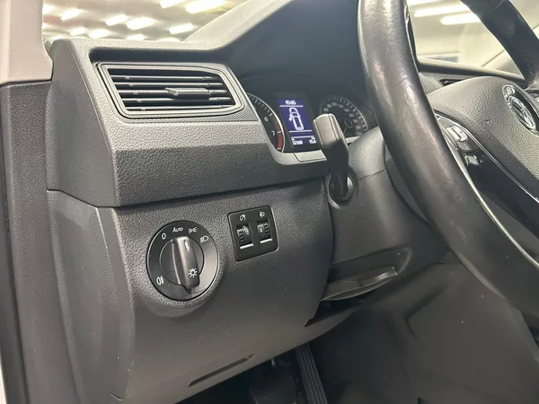 Volkswagen Caddy 1.4TGI Maxi Skříň | Záruka - foto 18