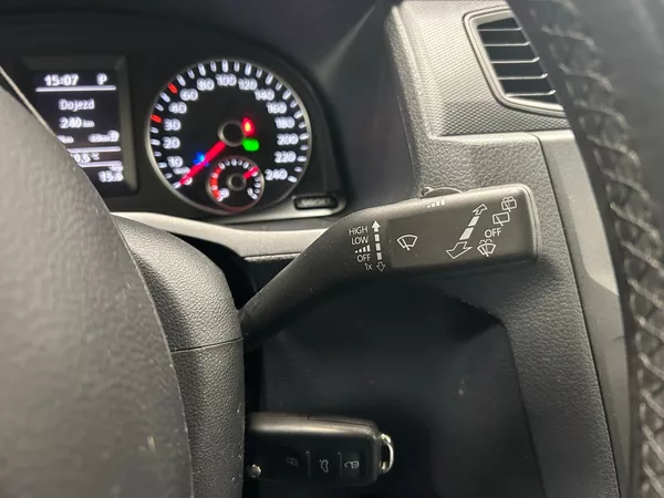 Volkswagen Caddy 1.4TGI Maxi Skříň | Záruka - foto 26
