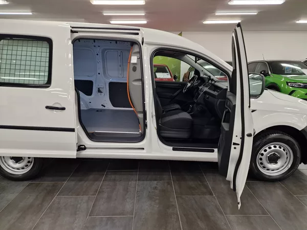 Volkswagen Caddy 1.4TGI CNG Maxi Skříň | Záruka - foto 19