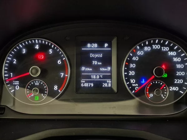 Volkswagen Caddy 1.4TGI CNG Maxi Skříň | Záruka - foto 39