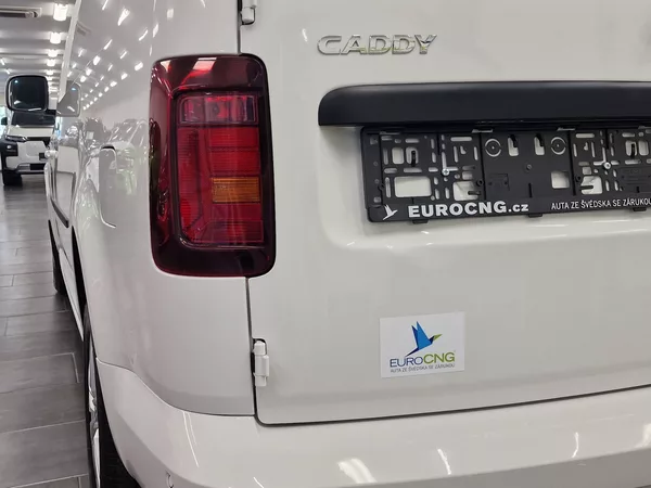 Volkswagen Caddy 1.4TGI CNG Maxi Skříň 2020 | Z - foto 24