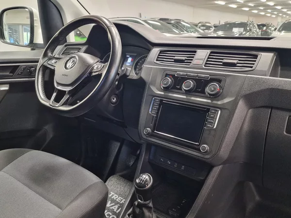 Volkswagen Caddy 1.4TGI CNG Maxi Skříň 2020 | Z - foto 32