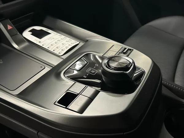 Subaru E-Outback Touring+ 2026 | 10 let | Sklad - foto 27