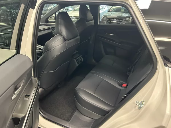 Subaru E-Outback Touring+ 2026 | 10 let | Sklad - foto 28