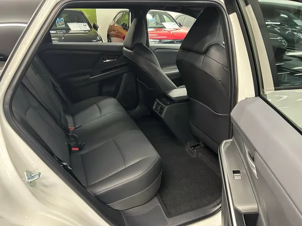 Subaru E-Outback Touring+ 2026 | 10 let | Sklad - foto 39