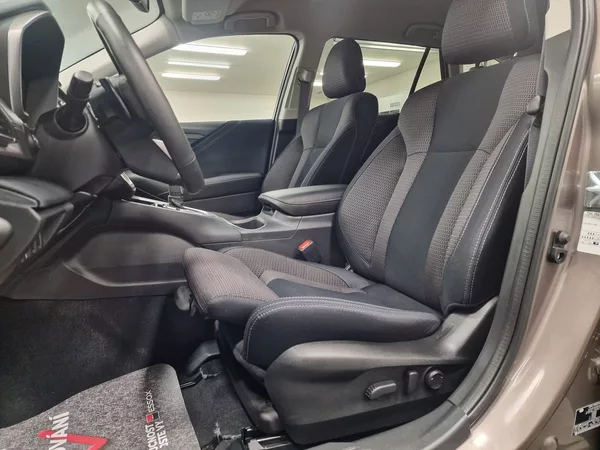Subaru Outback 2.5 ACTIVE 2025 | Tažné - foto 17