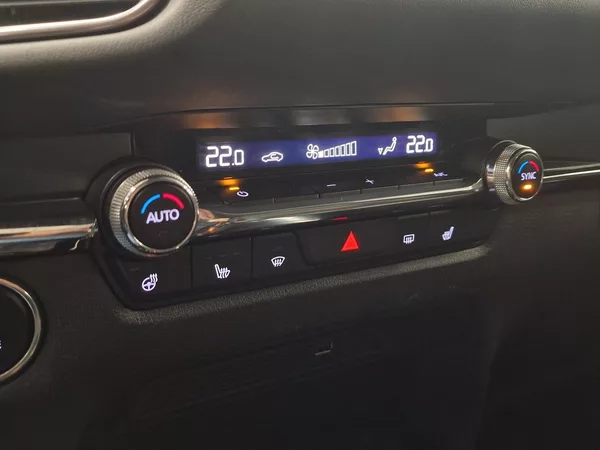 Mazda CX-30 110 kW Skyactiv-G nej. výbava - foto 46