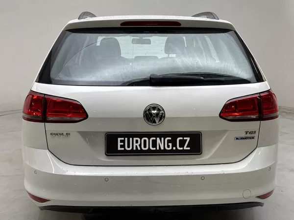 Volkswagen Golf 1.4 TGI Ecofuel | Záruka - foto 5