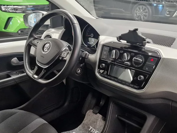 Volkswagen up! 1.0 ECO Záruka - foto 28