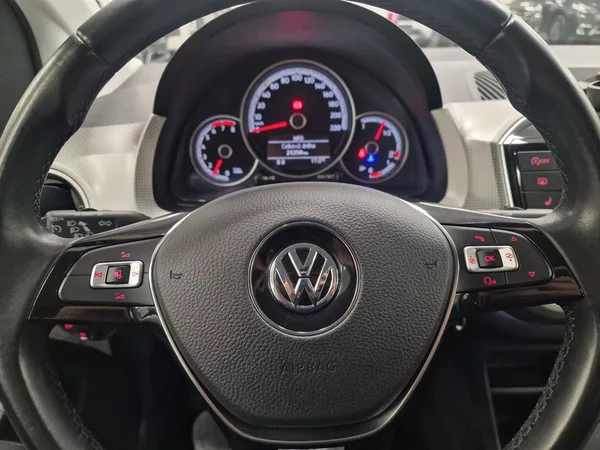Volkswagen up! 1.0 ECO Záruka - foto 31