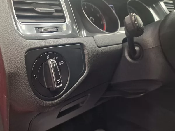 Volkswagen Golf 1.4 TGI MAN 2018 | Záruka - foto 20