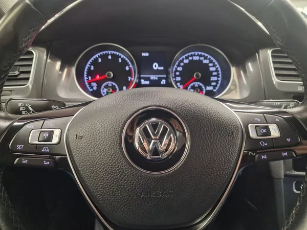 Volkswagen Golf 1.4 TGI MAN 2018 | Záruka - foto 37