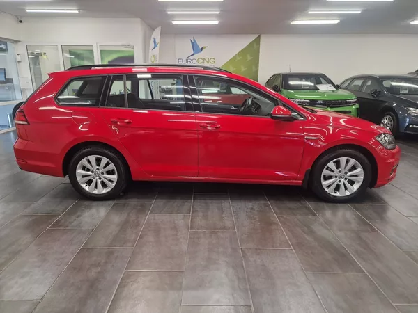 Volkswagen Golf 1.4 TGI MAN 2018 | Záruka - foto 8