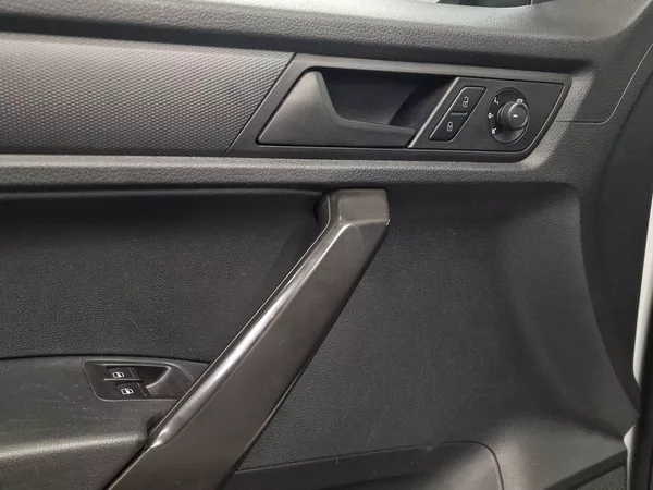 Volkswagen Caddy 1.4TGI CNG Maxi Skříň 2020 | Z - foto 21