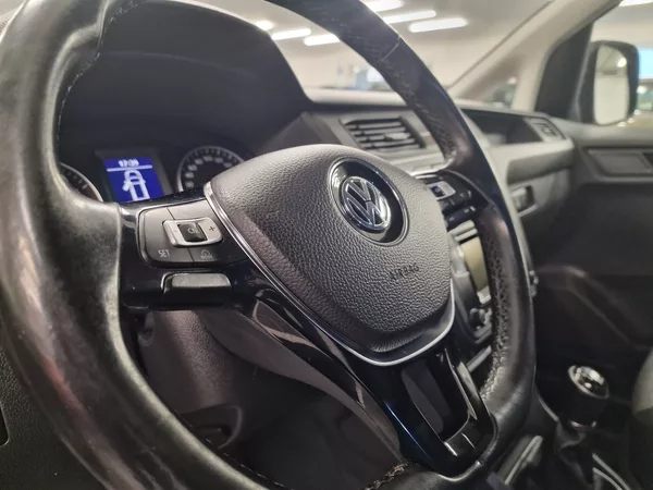 Volkswagen Caddy 1.4TGI CNG Maxi Skříň 2020 | Z - foto 23