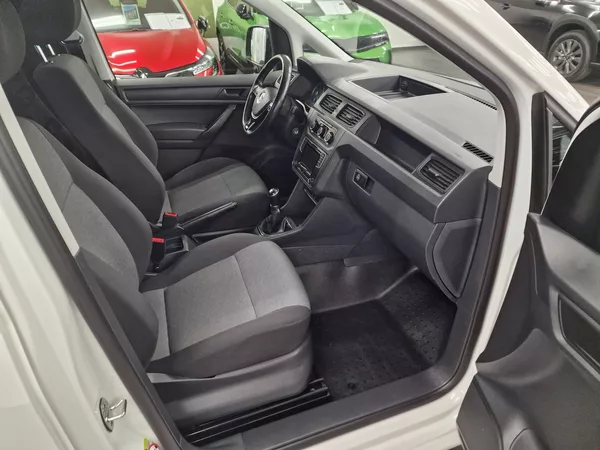 Volkswagen Caddy 1.4TGI CNG Maxi Skříň 2020 | Z - foto 25