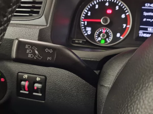 Volkswagen Caddy 1.4TGI CNG Maxi Skříň 2020 | Z - foto 31