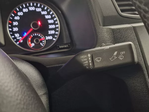 Volkswagen Caddy 1.4TGI CNG Maxi Skříň 2020 | Z - foto 32