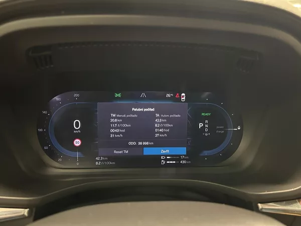 Volvo XC60 T8 AWD Ultimate+ DARK záruka - foto 20