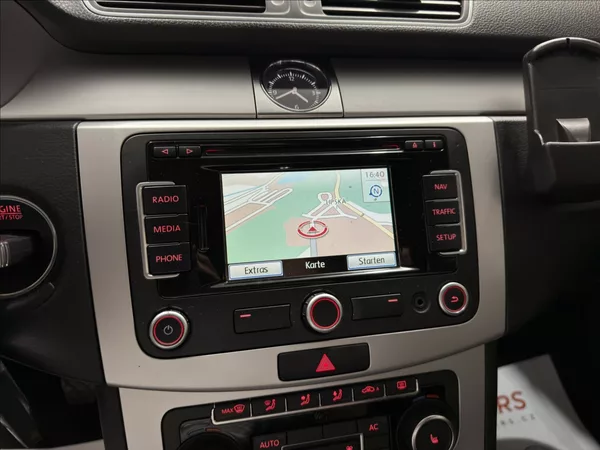 Volkswagen Passat 1,6 TDI 77KW VÝHŘEV TAŽNÉ - foto 13