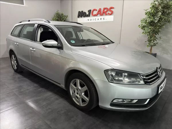 Volkswagen Passat 1,6 TDI 77KW VÝHŘEV TAŽNÉ - foto 2