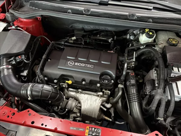 Opel Astra 1,4 T SPORT ENERGY BI-XENON - foto 33