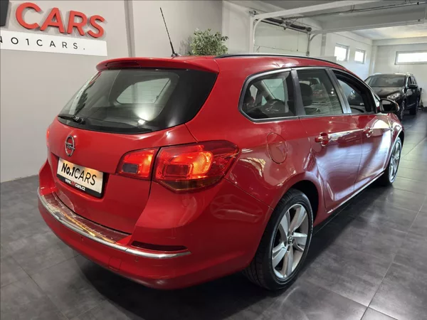Opel Astra 1,4 T SPORT ENERGY BI-XENON - foto 5