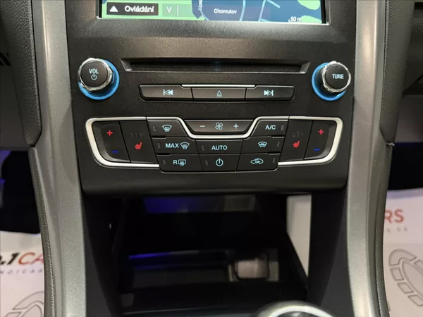Ford Mondeo 1,5 ECOBOOST TITANIUM TOP - foto 18