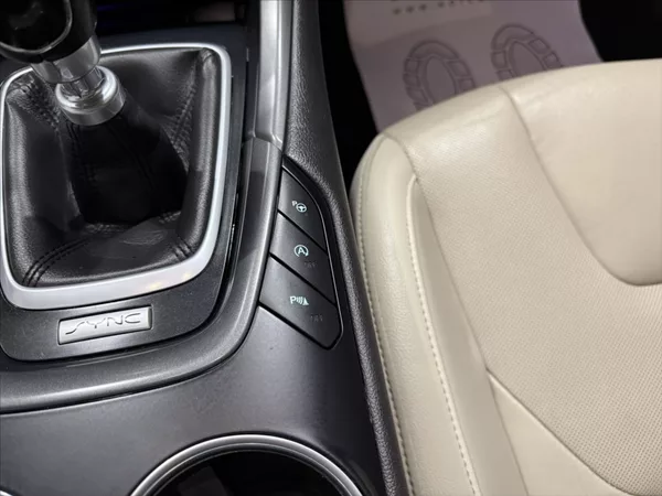 Ford Mondeo 1,5 ECOBOOST TITANIUM TOP - foto 20