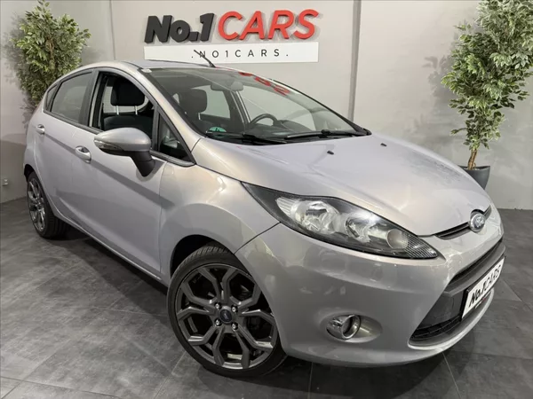 Ford Fiesta 1,2 i RS ALU VÝHŘEV NOVÁ STK