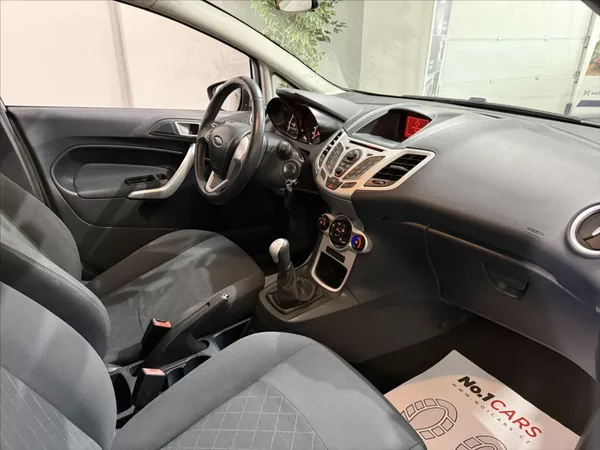 Ford Fiesta 1,2 i RS ALU VÝHŘEV NOVÁ STK - foto 15