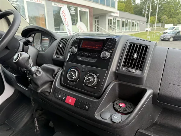 Peugeot Boxer 2,2 HDI L1H1 TEMPOMAT ČR - foto 14