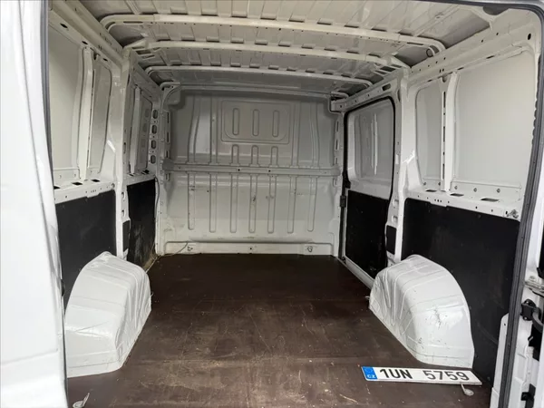 Peugeot Boxer 2,2 HDI L1H1 TEMPOMAT ČR - foto 18