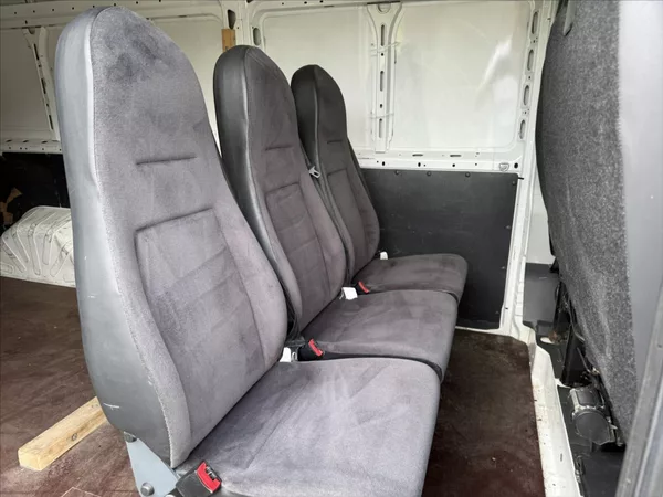 Citroën Jumper 2,2 HDI L2H2 6MÍST 1.MAJITEL - foto 17