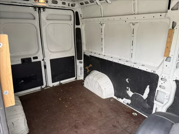 Citroën Jumper 2,2 HDI L2H2 6MÍST 1.MAJITEL - foto 18