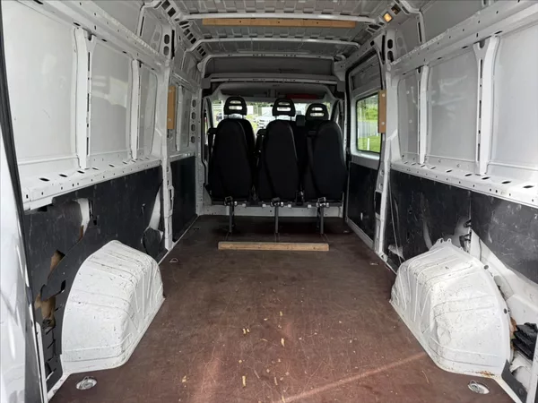 Citroën Jumper 2,2 HDI L2H2 6MÍST 1.MAJITEL - foto 19