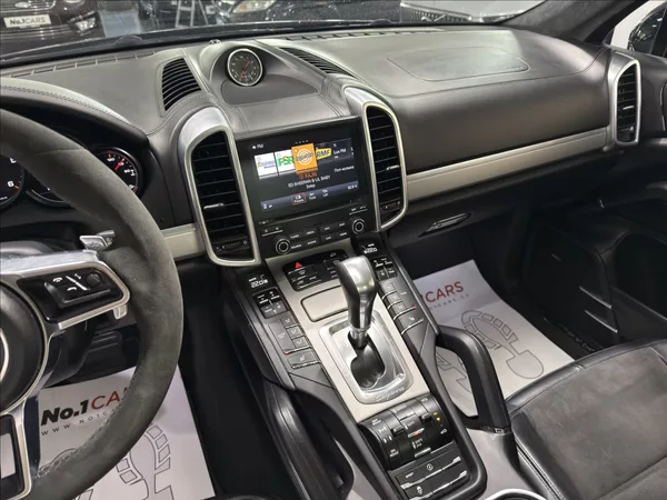 Porsche Cayenne 3,0 D VZDUCH PANO BOSE 360 - foto 14