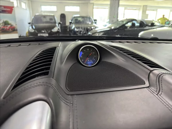 Porsche Cayenne 3,0 D VZDUCH PANO BOSE 360 - foto 18