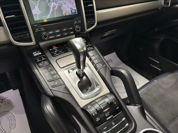 Porsche Cayenne 3,0 D VZDUCH PANO BOSE 360 - foto 21
