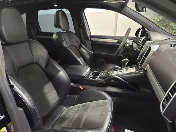 Porsche Cayenne 3,0 D VZDUCH PANO BOSE 360 - foto 31