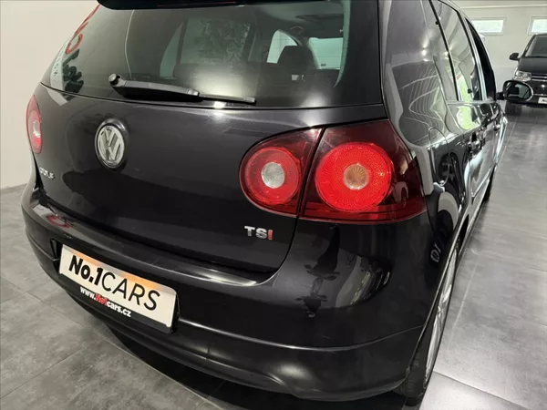 Volkswagen Golf 1,4 TSI GT VÝHŘEV ALU STK - foto 19
