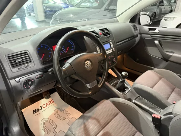 Volkswagen Golf 1,4 TSI GT VÝHŘEV ALU STK - foto 6
