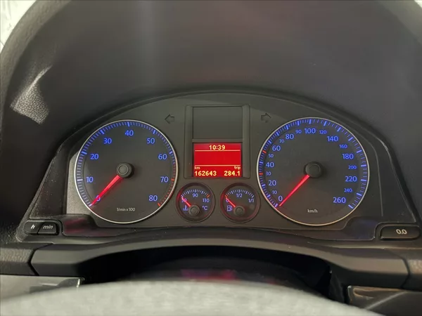 Volkswagen Golf 1,4 TSI GT VÝHŘEV ALU STK - foto 8