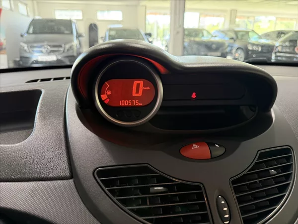 Renault Twingo 1,2 i NOVÁ SPOJKA PO STK - foto 8