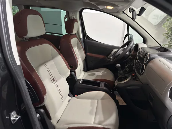 Citroën Berlingo 1,6 i MULTISPACE WEBASTO - foto 21